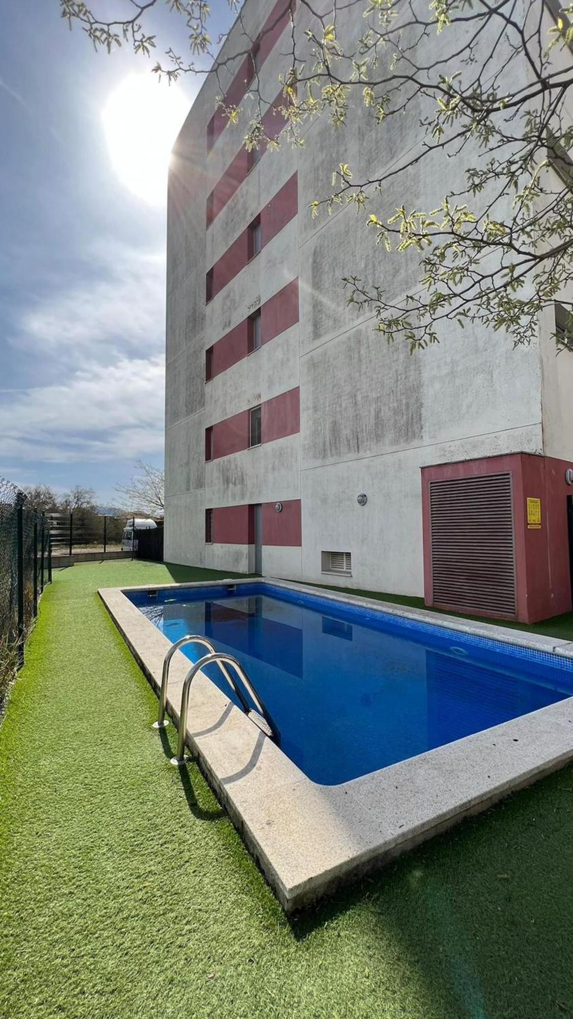 Apartamento Acogedor Con Piscina En Santa Margarita Roses Bagian luar foto