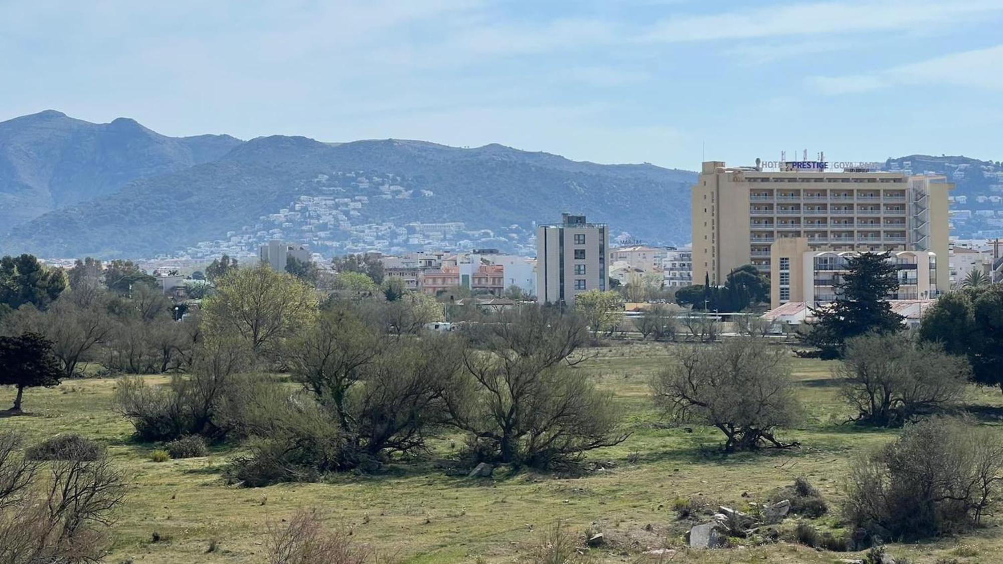 Apartamento Acogedor Con Piscina En Santa Margarita Roses Bagian luar foto