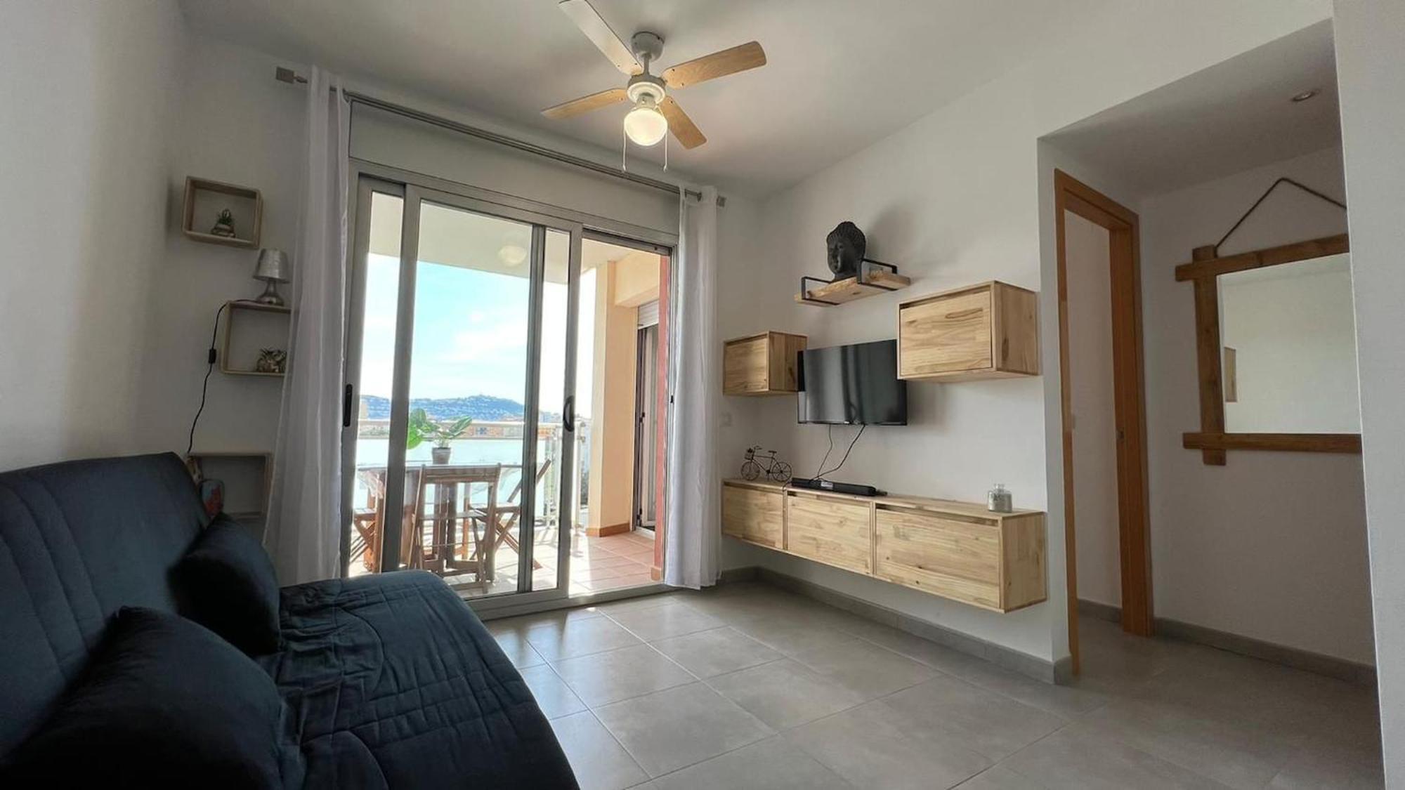Apartamento Acogedor Con Piscina En Santa Margarita Roses Bagian luar foto